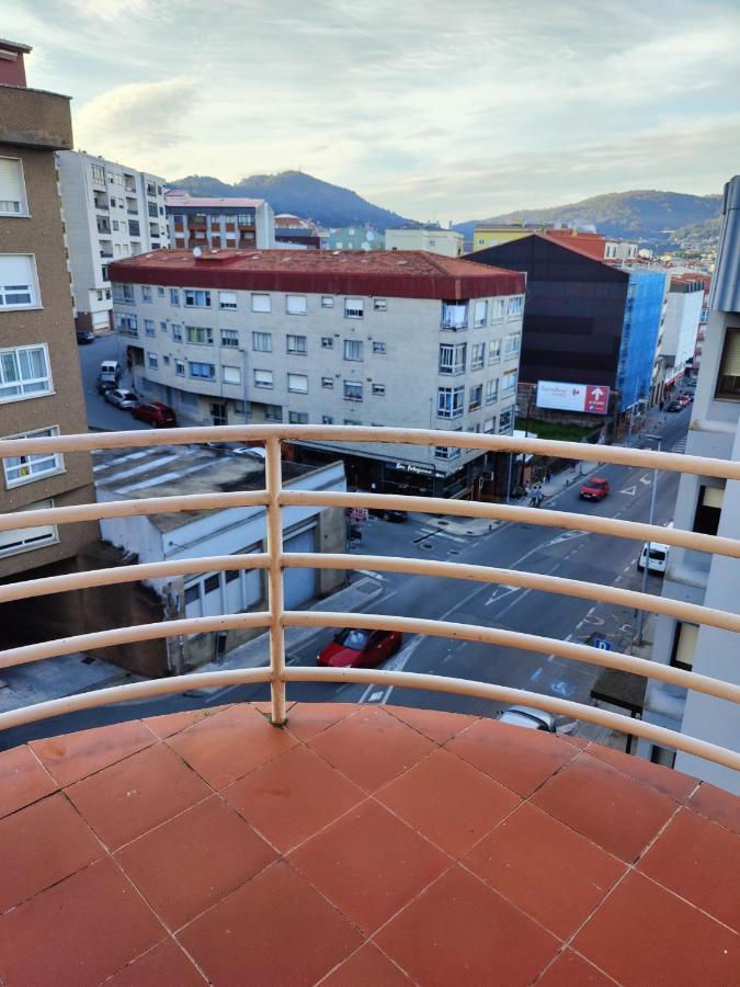 Piso En Avenida De Bueu Appartement Cangas do Morrazo Buitenkant foto